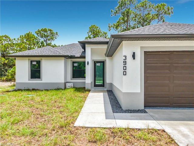 3900 E 10th ST, Lehigh Acres, FL 33972