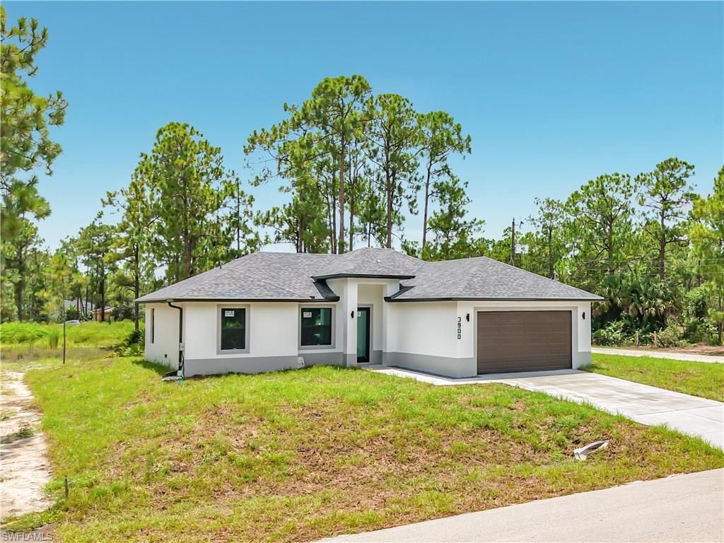 3900 E 10th ST, Lehigh Acres, FL 33972