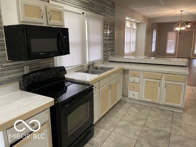 3111 Central Avenue, Indianapolis, IN 46205