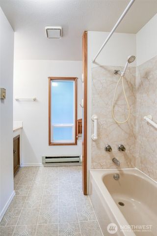 1416 Hayes Street, Aberdeen, WA 98520