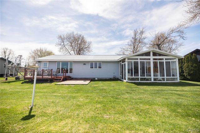 9092 Beach Road, Cicero, NY 13029