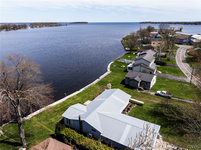 9092 Beach Road, Cicero, NY 13029