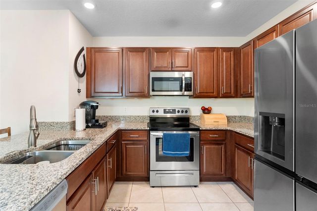 340 CHARLES DRIVE, Deland, FL 32724