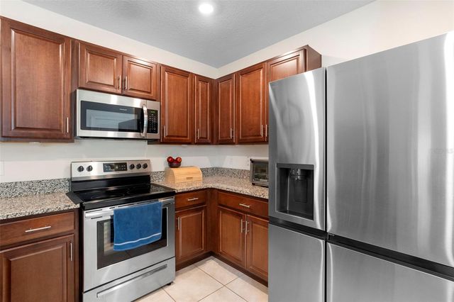 340 CHARLES DRIVE, Deland, FL 32724