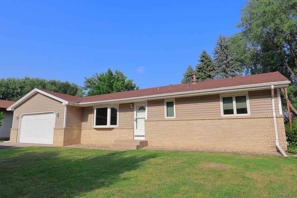67 13th Avenue SW, New Brighton, MN 55112 — photo 3