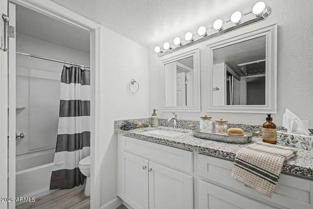 4554 E PARADISE VILLAGE Parkway 248, Phoenix, AZ 85032