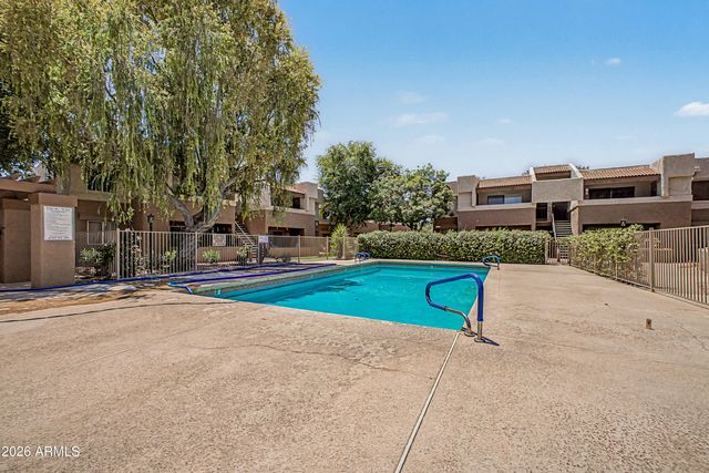 4554 E PARADISE VILLAGE Parkway 248, Phoenix, AZ 85032