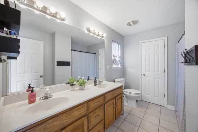 22 Whitlestick Drive, Ringgold, GA 30736
