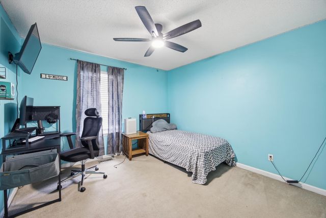 22 Whitlestick Drive, Ringgold, GA 30736