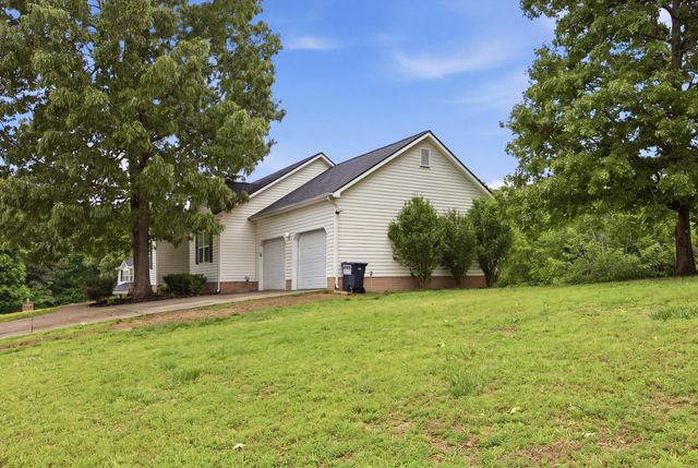 22 Whitlestick Drive, Ringgold, GA 30736