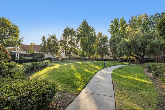 2118 Cuesta Drive, Milpitas, CA 95035