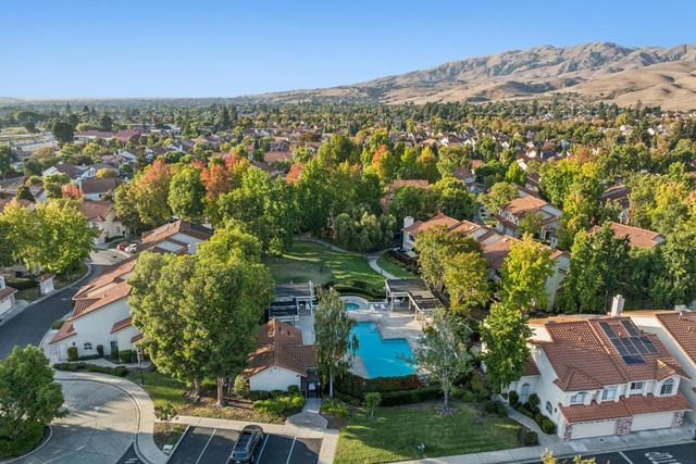 2118 Cuesta Drive, Milpitas, CA 95035