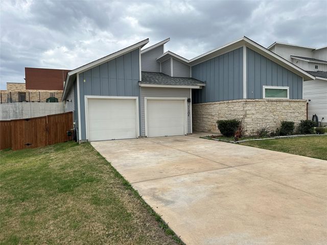 11204 Charger WAY, Manor, TX 78653