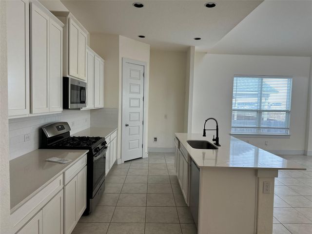 11204 Charger WAY, Manor, TX 78653