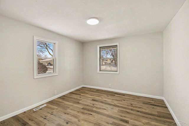 122 S East Street, Vassar, MI 48768