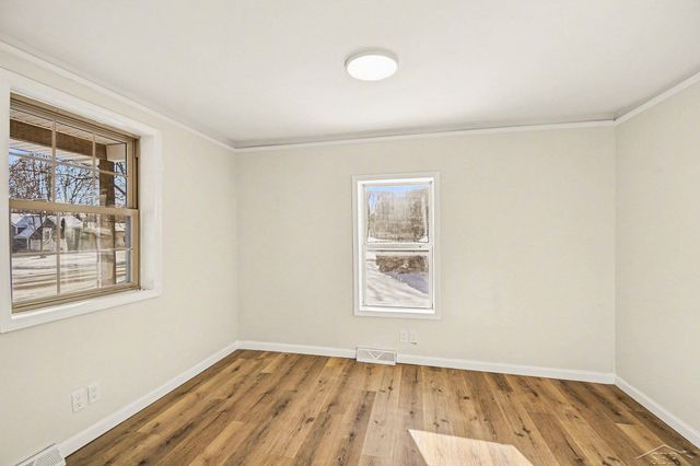 122 S East Street, Vassar, MI 48768