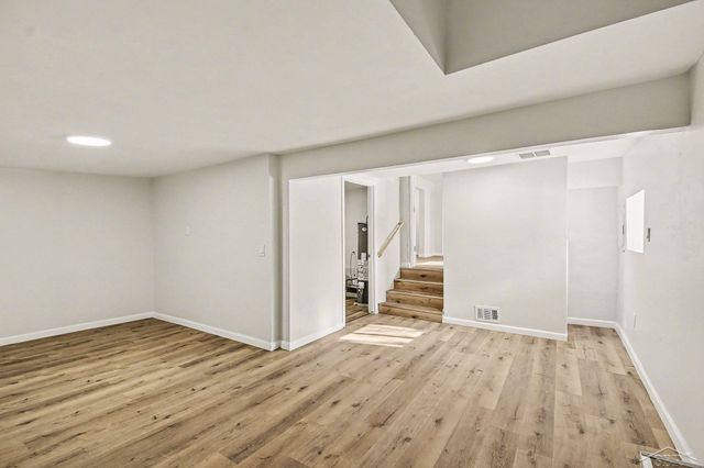 122 S East Street, Vassar, MI 48768