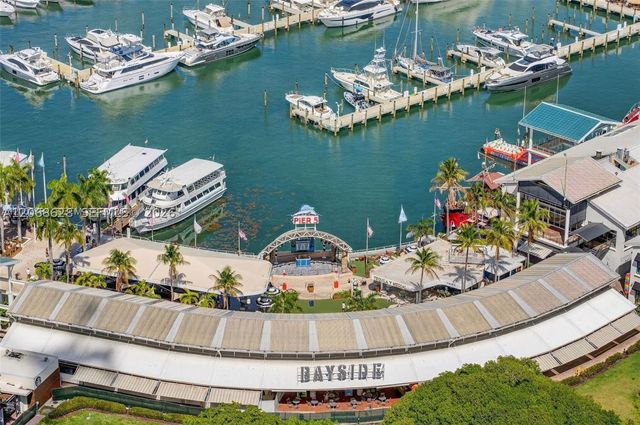 244 Biscayne Blvd 3702, Miami, FL 33132