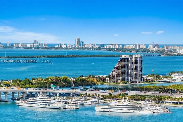 244 Biscayne Blvd 3702, Miami, FL 33132