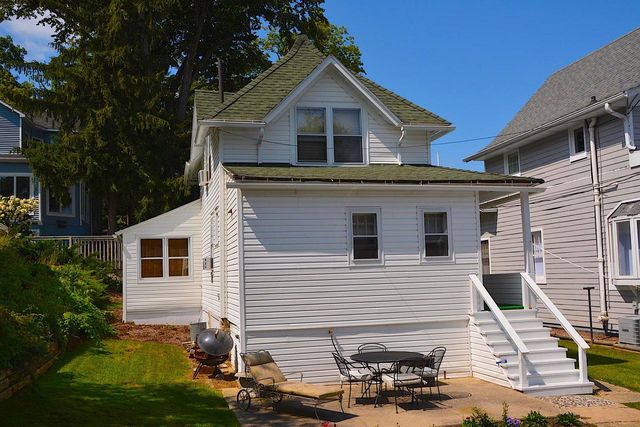 641 Hazel COURT, Fontana, WI 53125