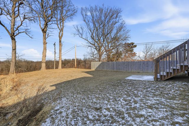 2716 W 38th Place, Davenport, IA 52806