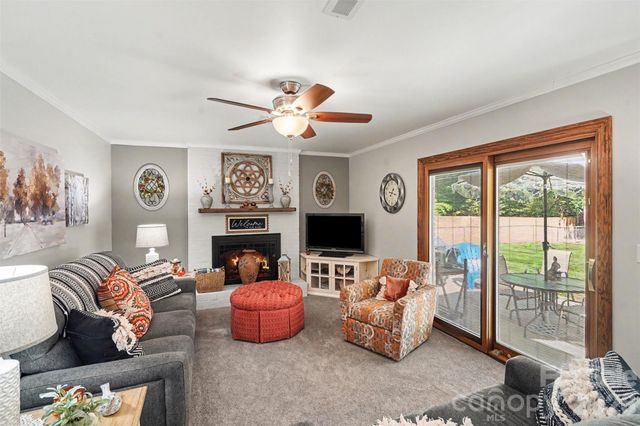 13611 Idlefield Lane, Matthews, NC 28105