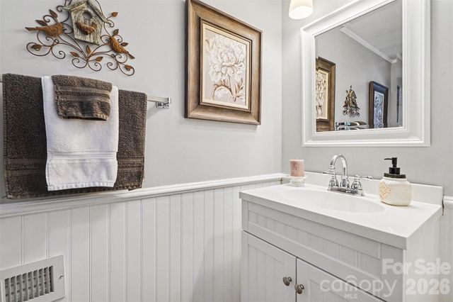 13611 Idlefield Lane, Matthews, NC 28105