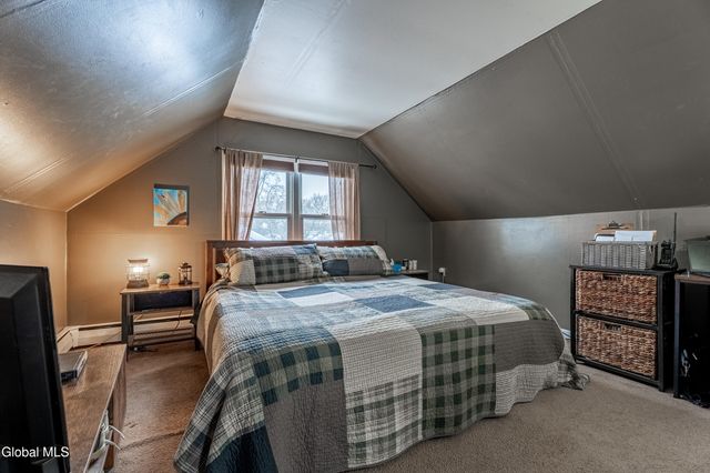 62 Keeler Drive, Albany, NY 12208