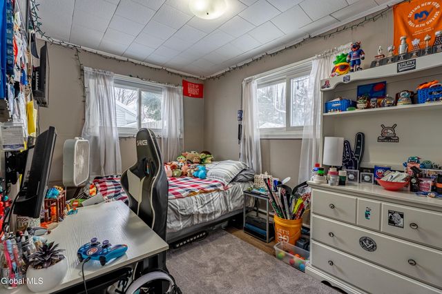 62 Keeler Drive, Albany, NY 12208