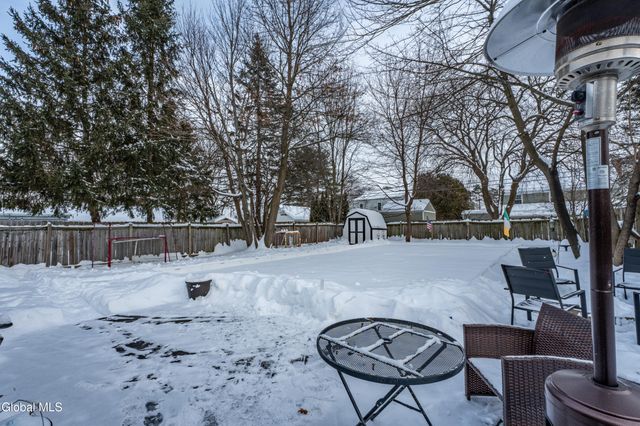 62 Keeler Drive, Albany, NY 12208