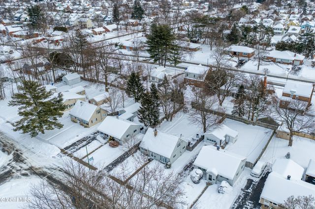 62 Keeler Drive, Albany, NY 12208