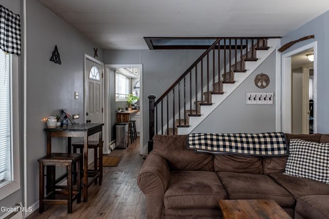 62 Keeler Drive, Albany, NY 12208