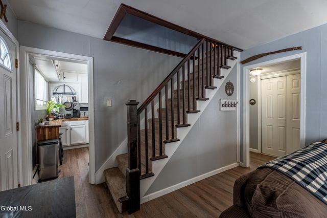 62 Keeler Drive, Albany, NY 12208