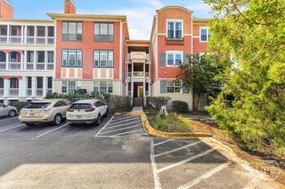 2431 Whitemarsh Way, Savannah, GA 31410