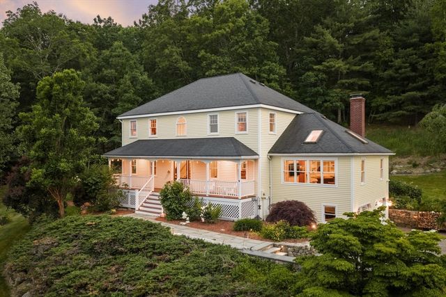 5 Overlook Circle, Westford, MA 01886