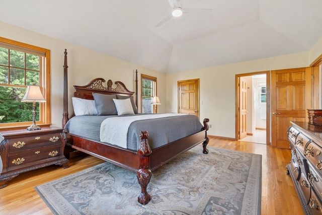 5 Overlook Circle, Westford, MA 01886