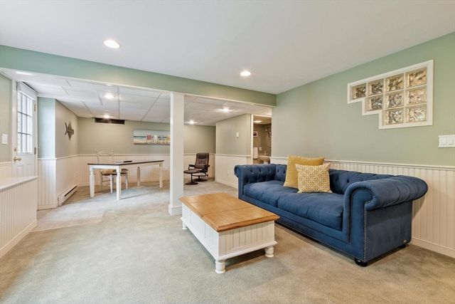 5 Overlook Circle, Westford, MA 01886