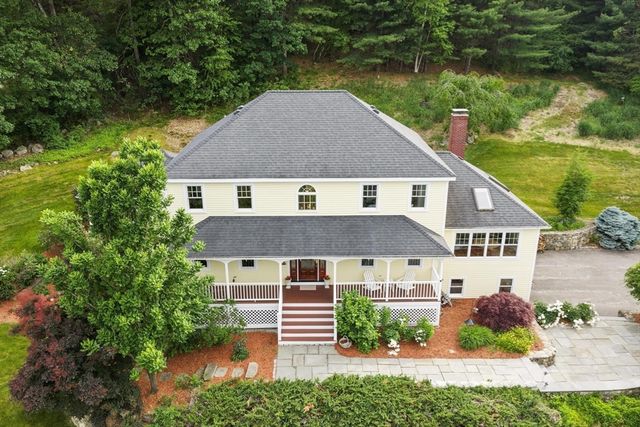 5 Overlook Circle, Westford, MA 01886