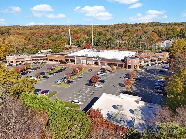 7429 Ashfield Court, Charlotte, NC 28226