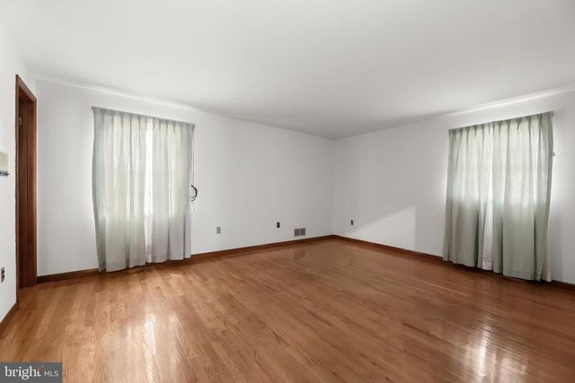 4816 BUCKS SCHOOL HOUSE RD, Baltimore, MD 21237