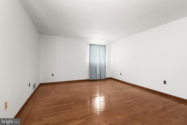 4816 BUCKS SCHOOL HOUSE RD, Baltimore, MD 21237