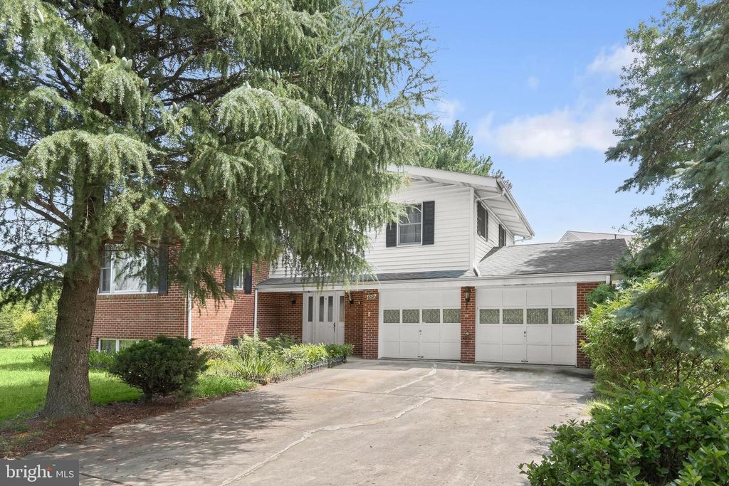4816 BUCKS SCHOOL HOUSE RD, Baltimore, MD 21237