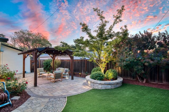 175 La Canada Court, Los Gatos, CA 95032