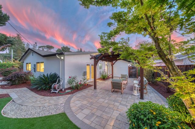 175 La Canada Court, Los Gatos, CA 95032