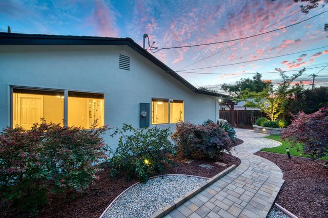 175 La Canada Court, Los Gatos, CA 95032