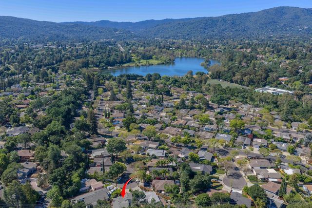 175 La Canada Court, Los Gatos, CA 95032