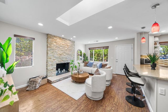 175 La Canada Court, Los Gatos, CA 95032