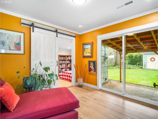 4011 Se 113TH Ave, Portland, OR 97266