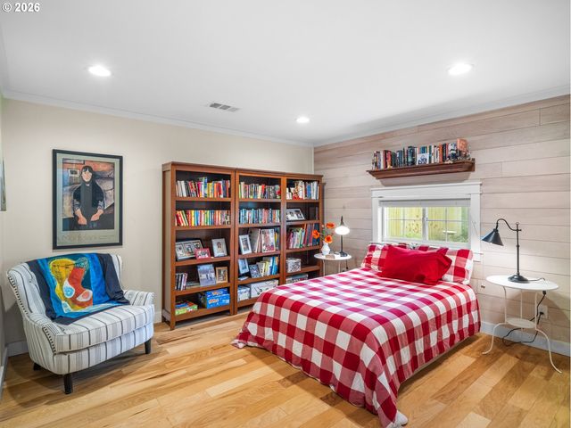 4011 Se 113TH Ave, Portland, OR 97266