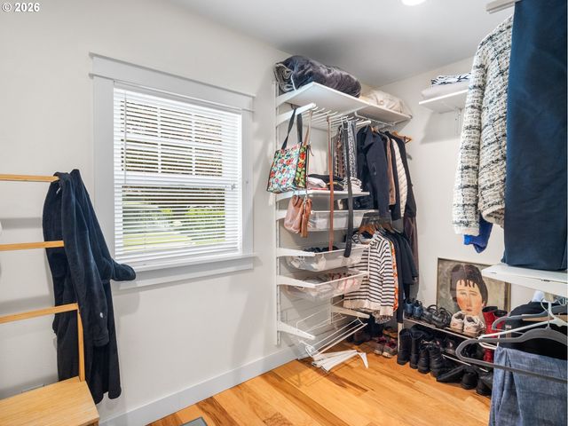 4011 Se 113TH Ave, Portland, OR 97266